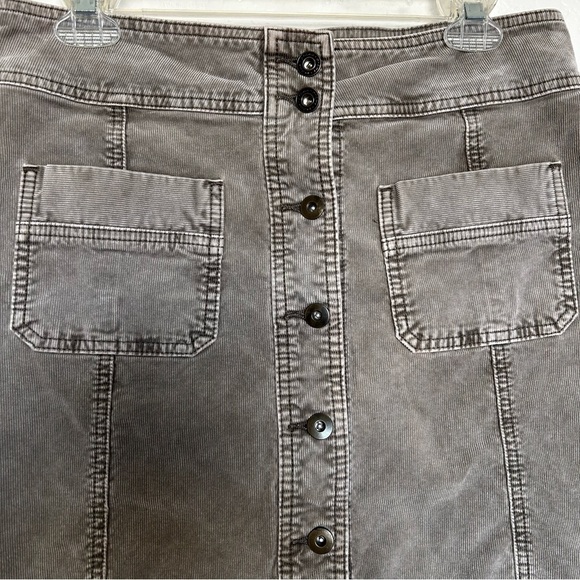 PrAna Corduroy Pencil Mini Skirt with Buttons an Pockets,Preppy, Dark academia - Picture 2 of 7